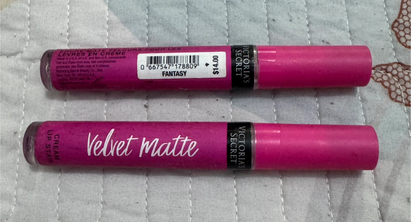 Victoria's Secret Velvet Matte Cream Lip Stain - Fantasy