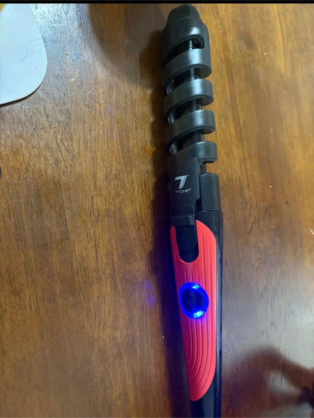TYCHE Curling Iron - photo 2