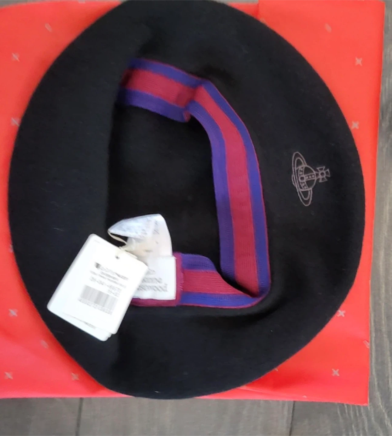 Authentic Vivienne Westwood Black Beret hat - photo 2