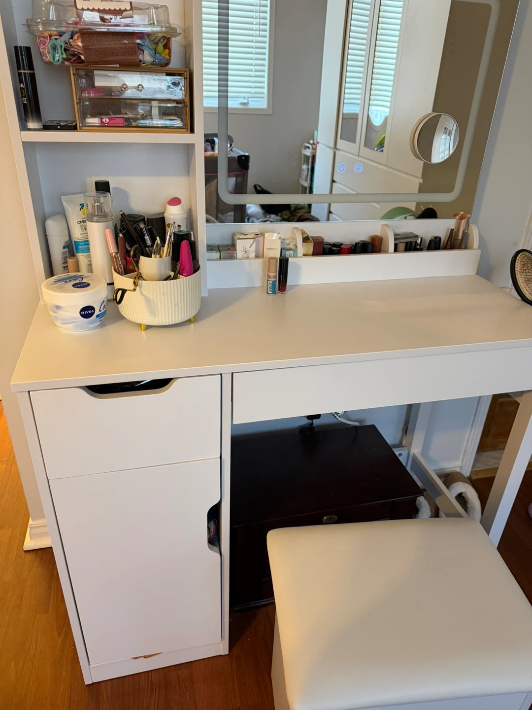White Vanity Desk with Mirror and Stool