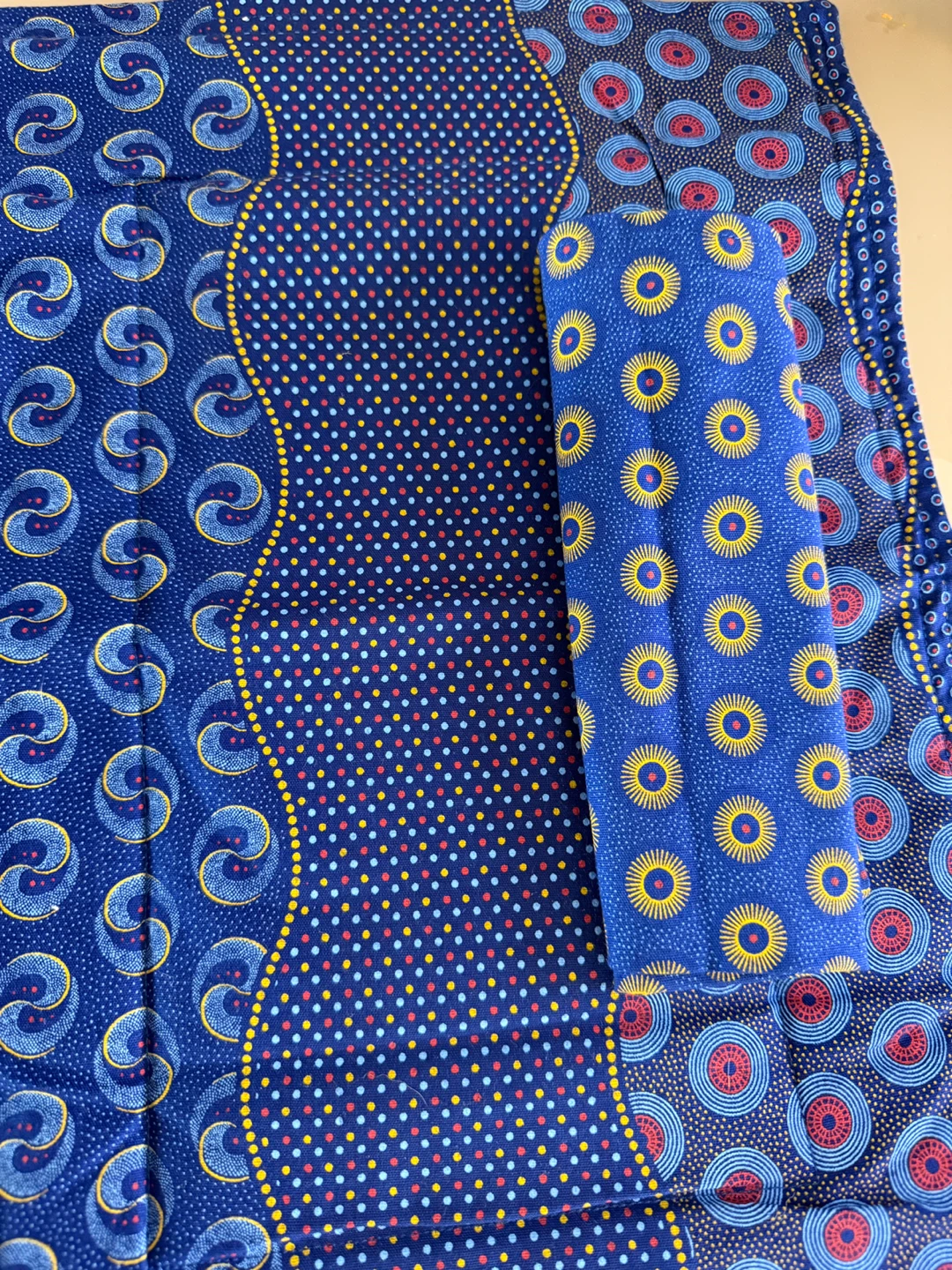 Three Cats Blue Patterned Fabric Place Mats - photo 2