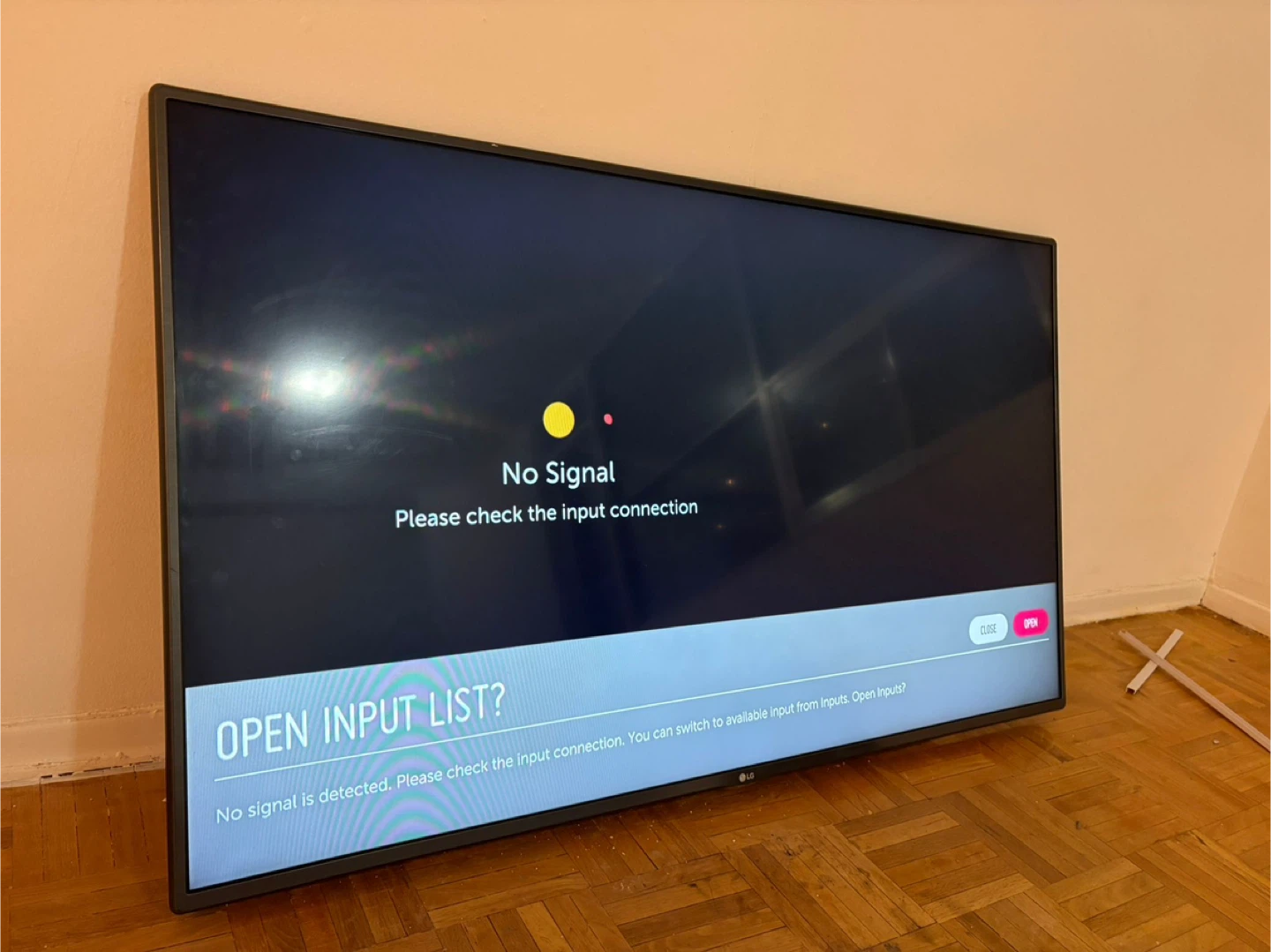 LG 55" Smart TV - photo 4