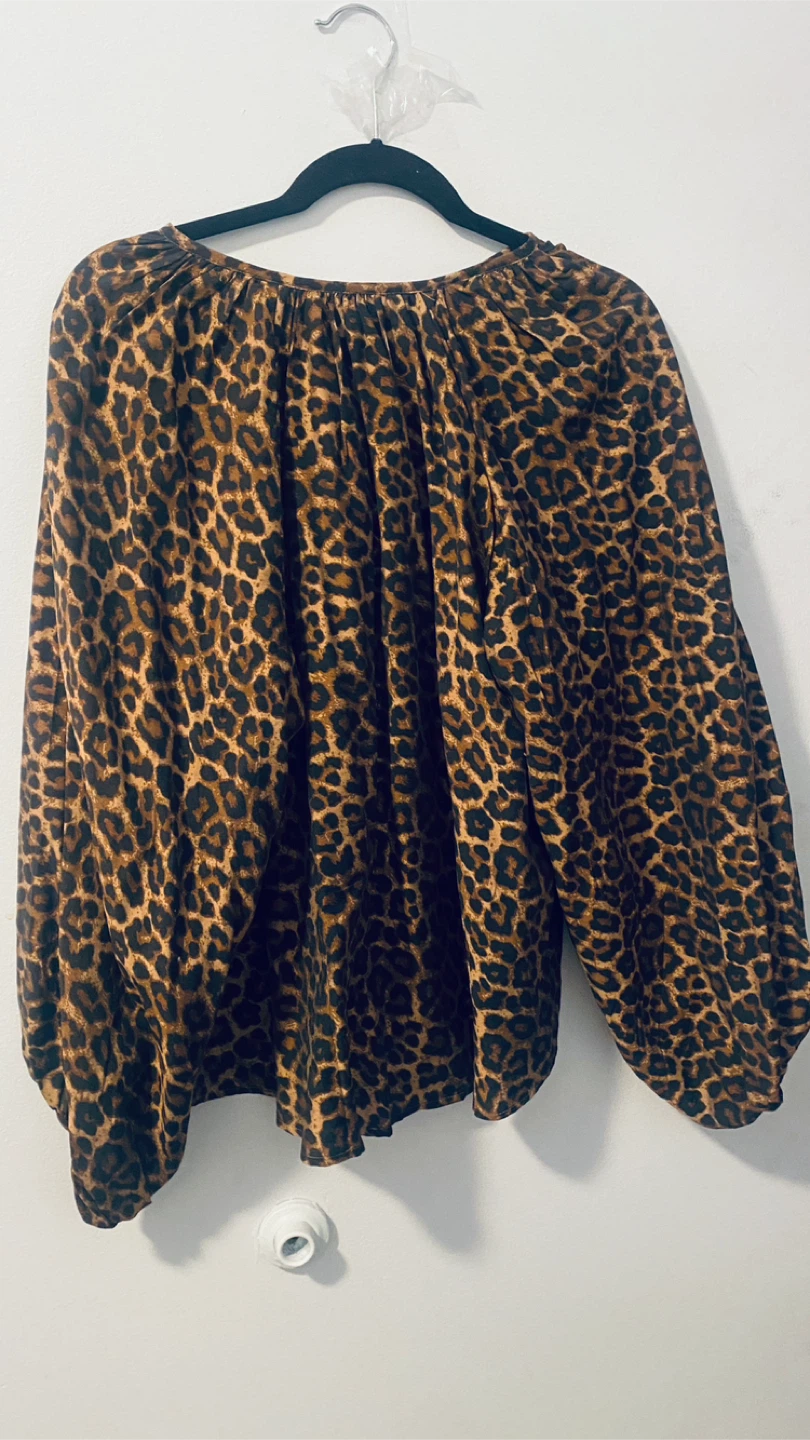 Flowy H and m top size m - photo 4