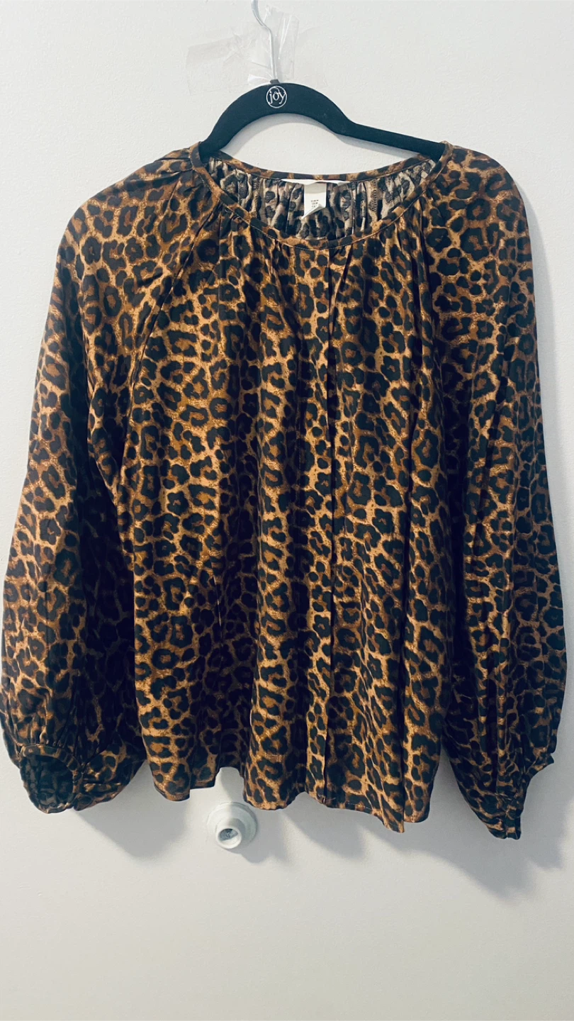Flowy H and m top size m - photo 2