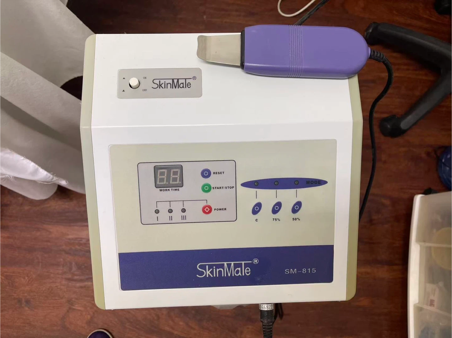 SkinMale SM-815 Ultrasonic Skin Scrubber