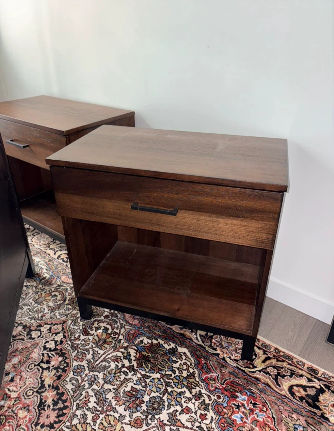 Wood Dresser with matching night stands - photo 2