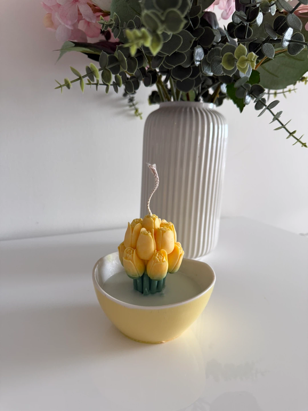 Yellow Tulip Shaped Candle - photo 3