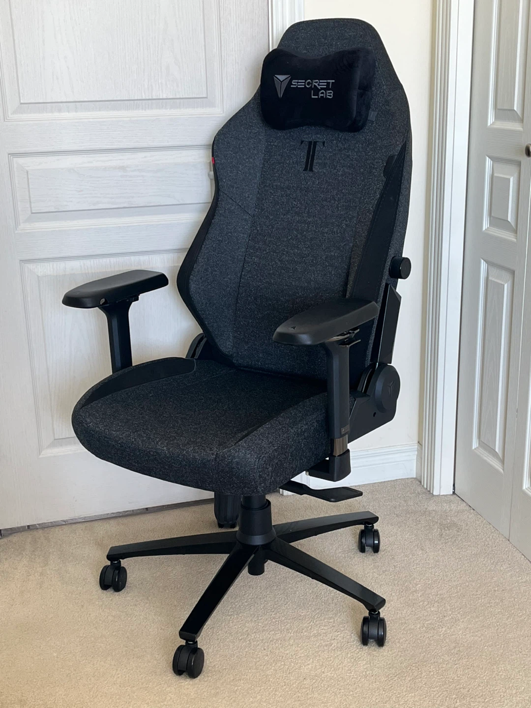 Secretlab TITAN Evo Gaming Chair – SoftWeave – Size Small - photo 2