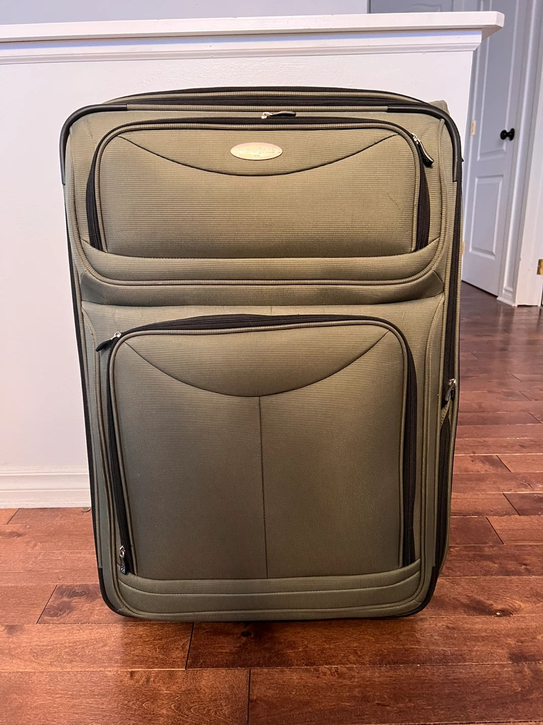 Samsonite Green Hardside Spinner Luggage