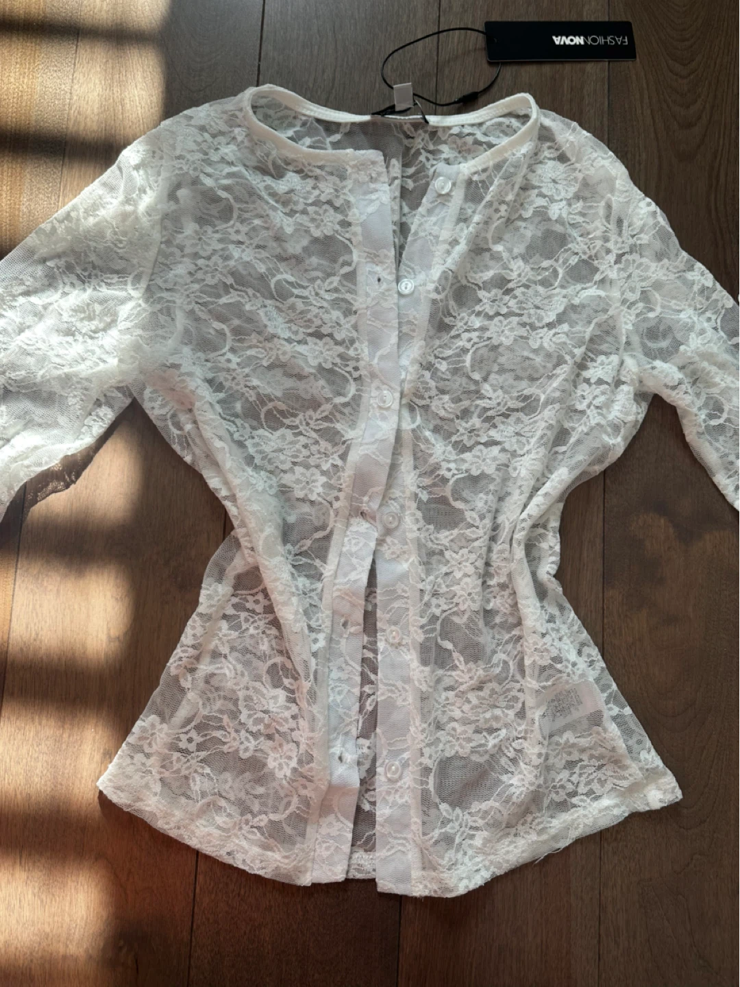 New Fashion Nova White Lace Button-Up Shirt Size M - photo 2