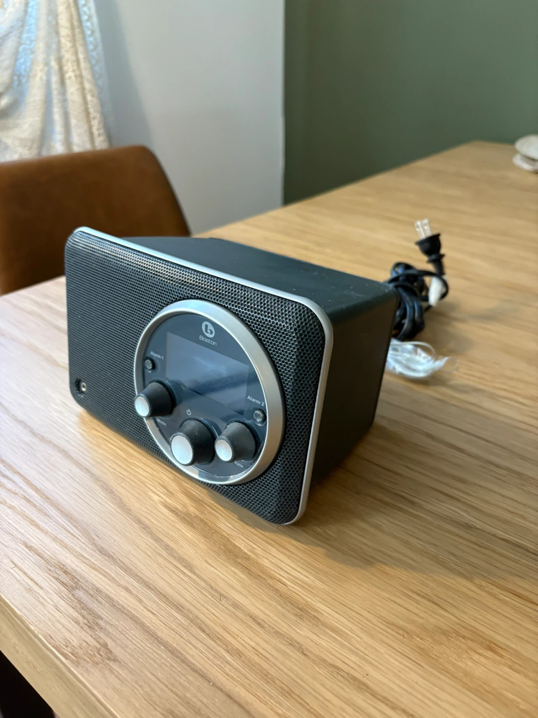 Boston is Horizon Solo FM Radio Alarm Clock - photo 2