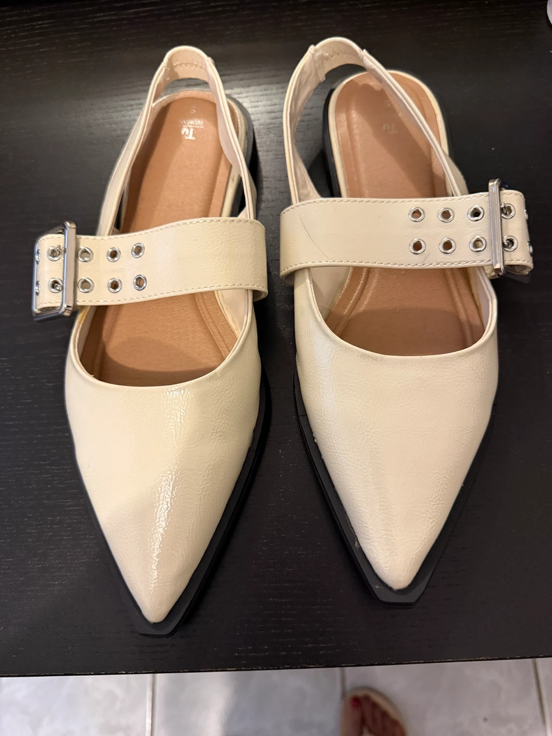 Tu Woman Cream Slingback Pointed Toe Flats Size 5