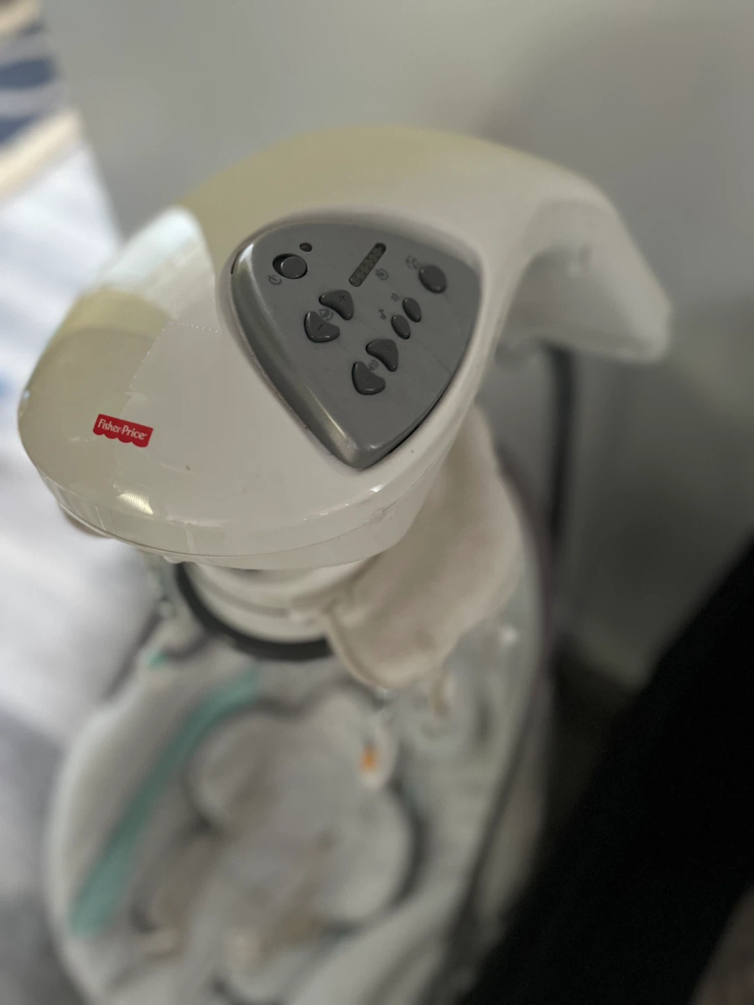 Fisher-Price Infant-to-Toddler Rocker - photo 3