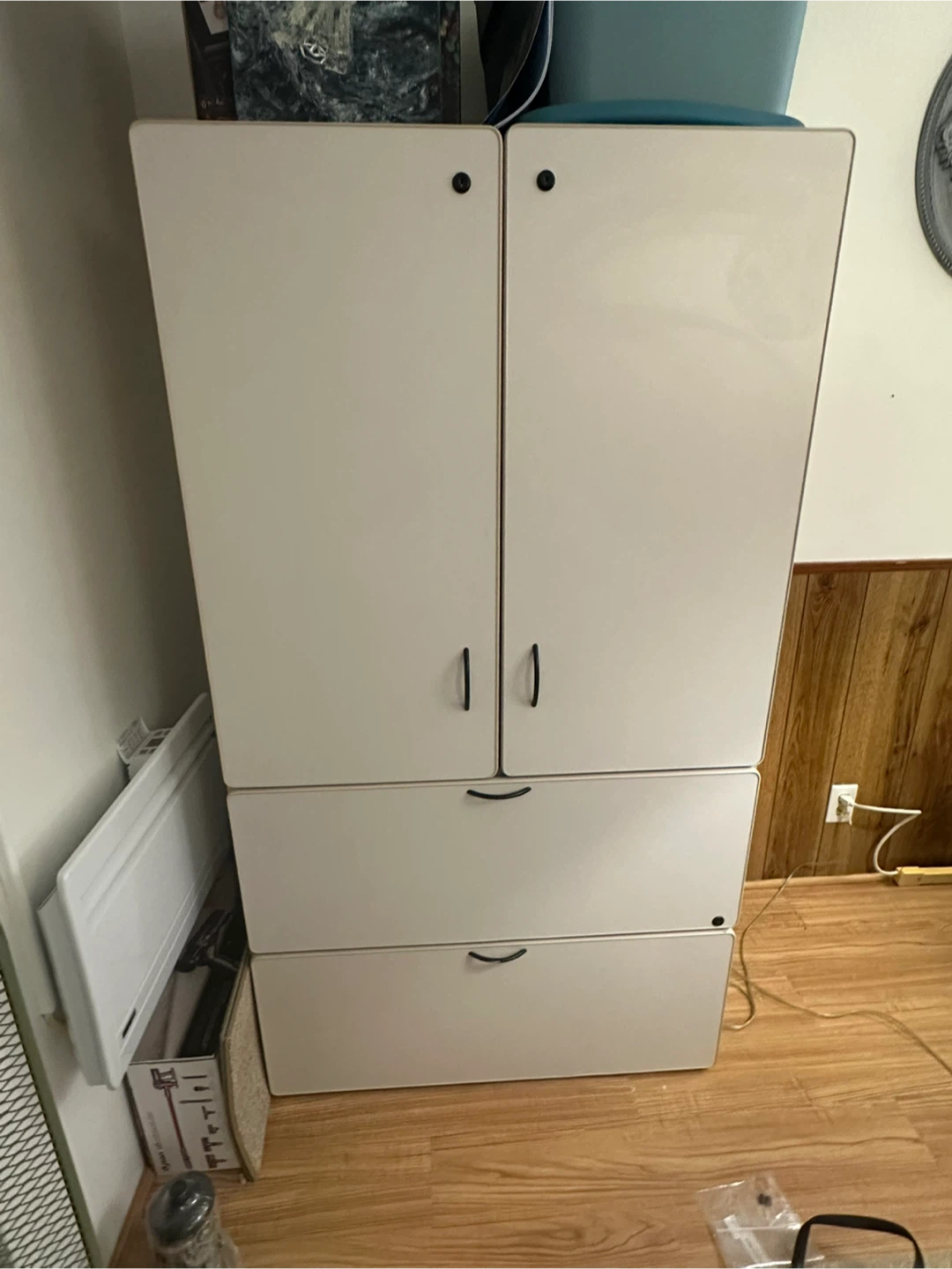 Light grey Storage Cabinet with Doors and Drawers