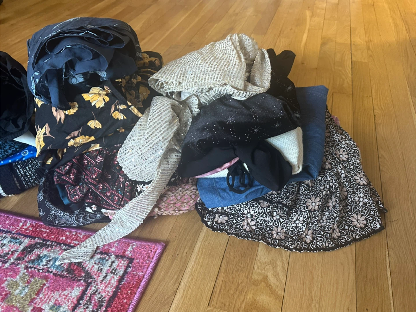 Free Women's Clothing Bundle - Size XS / S - photo 3