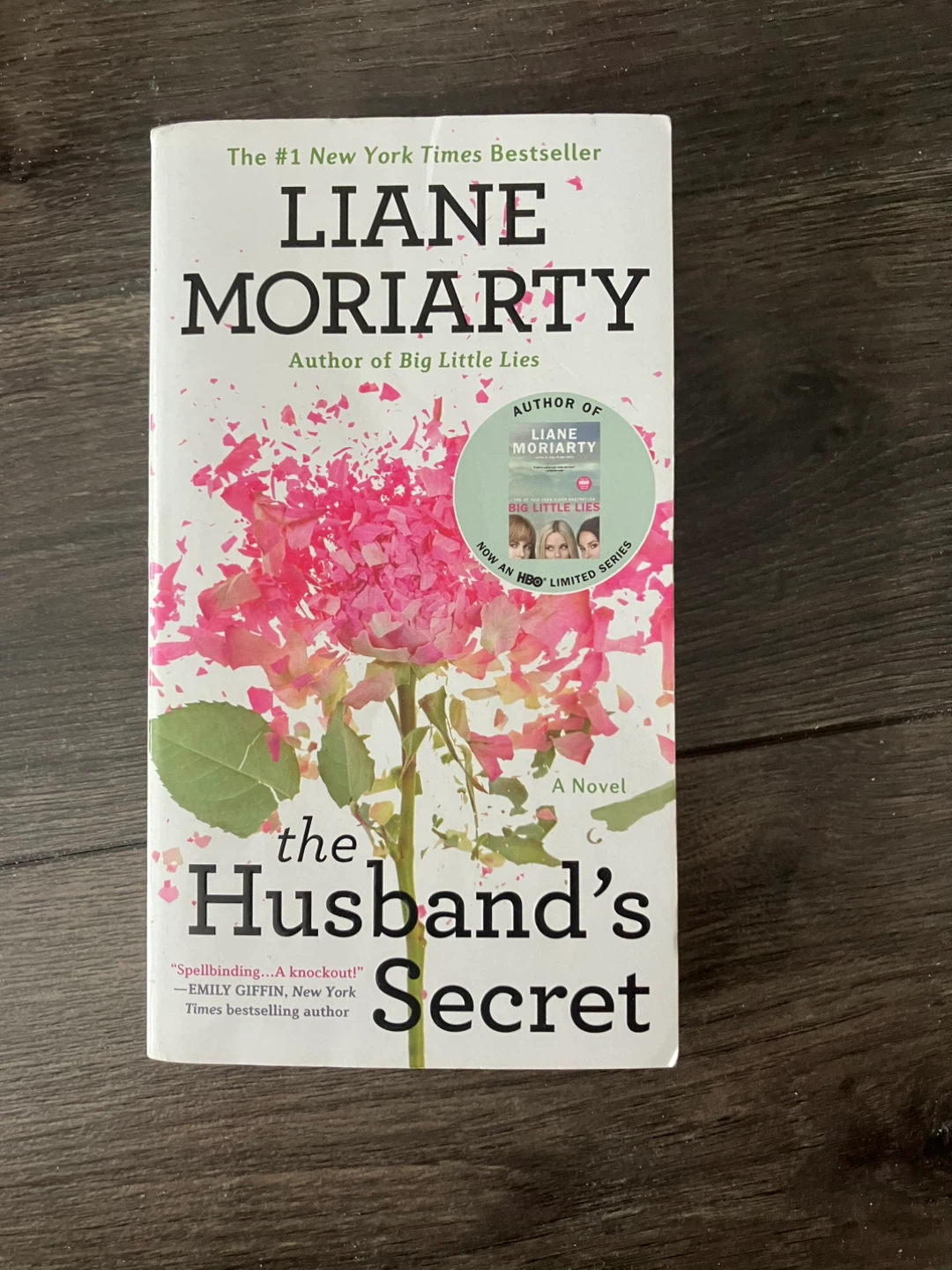 The Husband's Secret by Liane Moriarty Novel