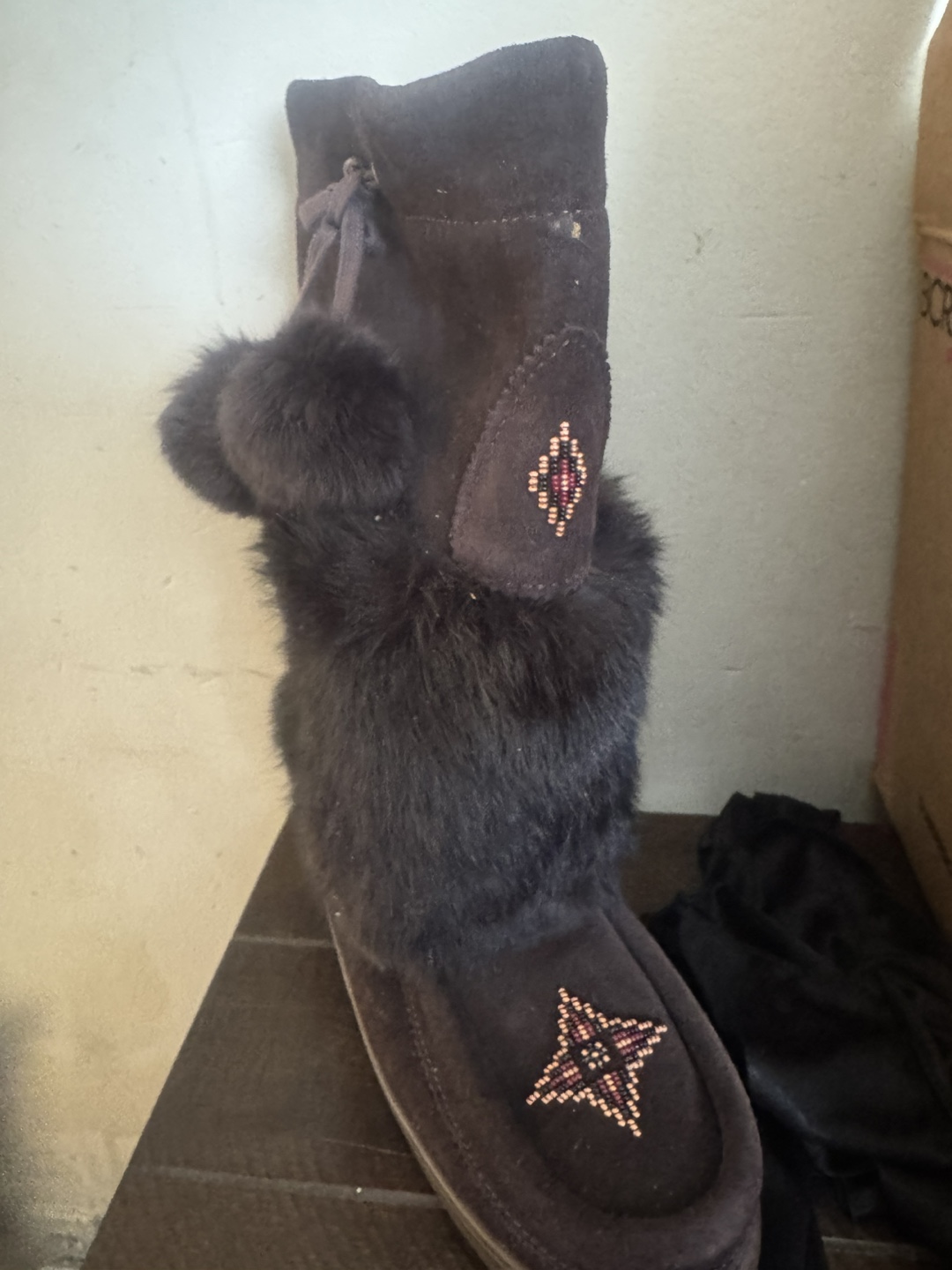 Brown Suede Boots with Fur Trim and Pom Poms - photo 2