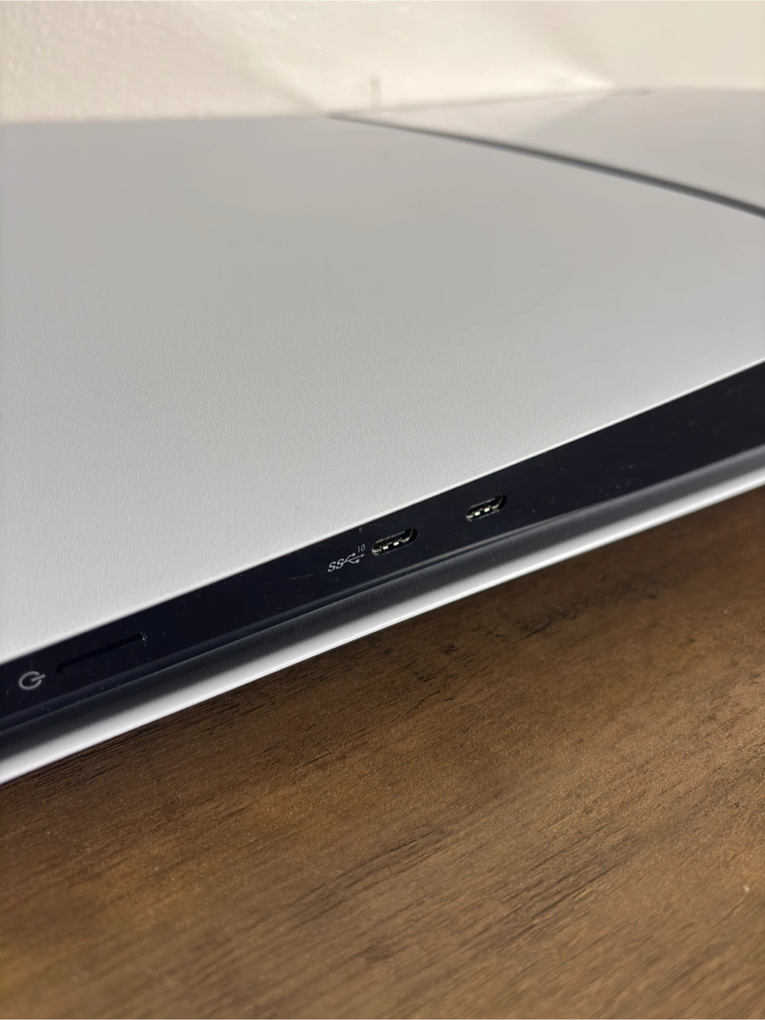 PS5 Slim Digital 1TB + Controller - Act Now! - photo 3