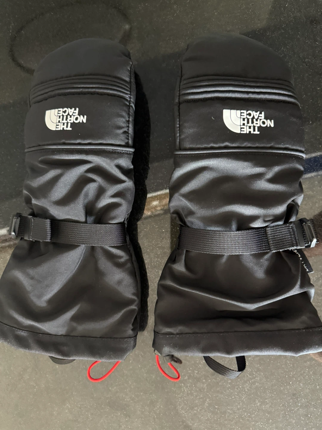 North Face Montana Black Mittens