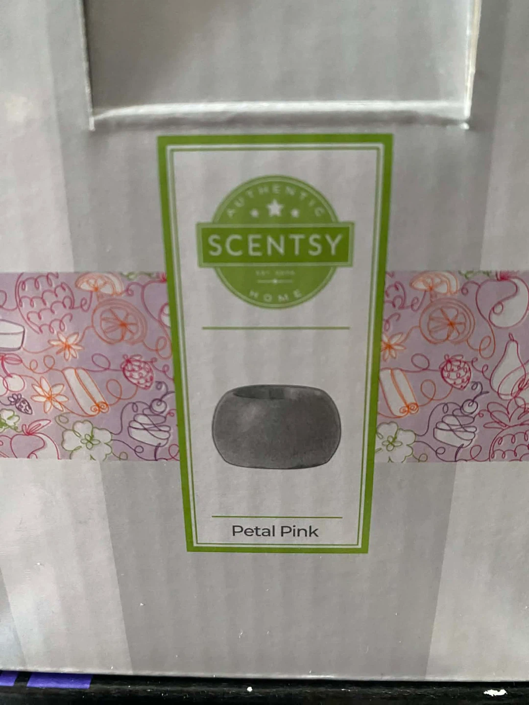 Scentsy Warmer - Petal Pink