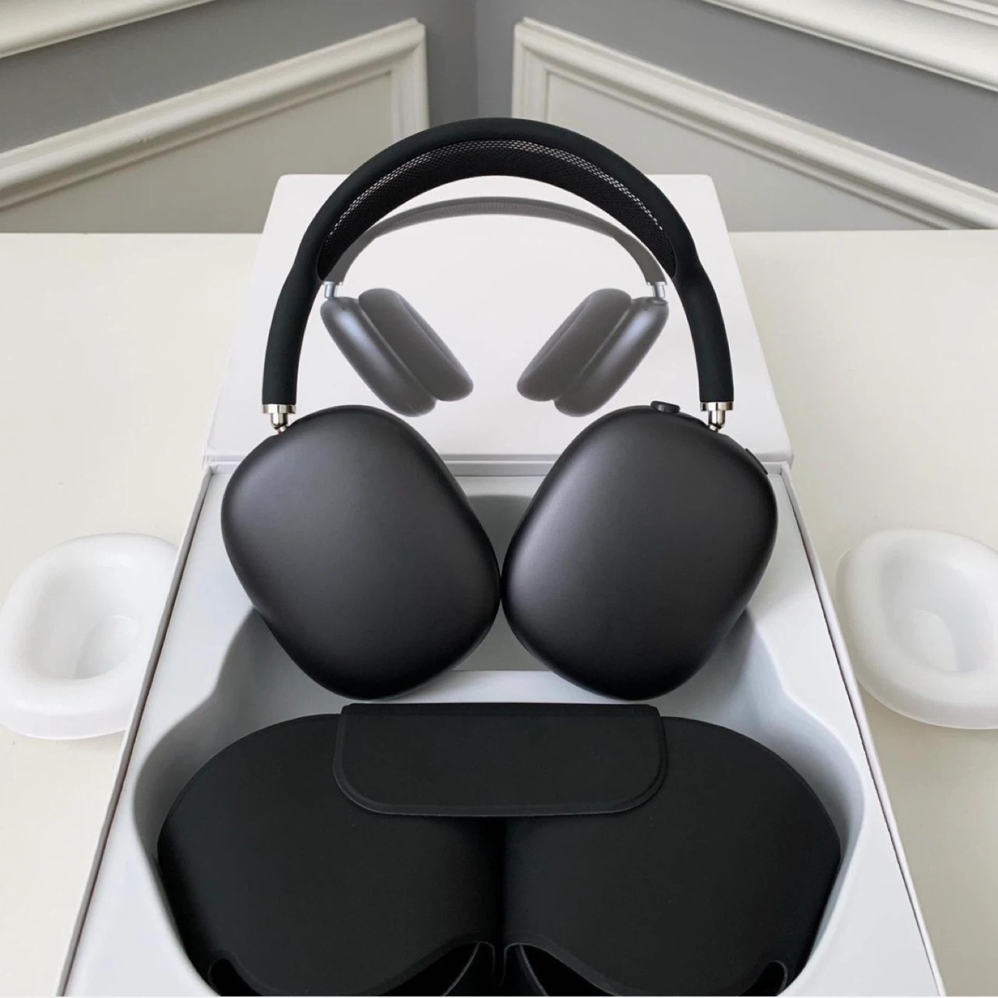 Apple AirPods Max - Midnight Black - photo 3