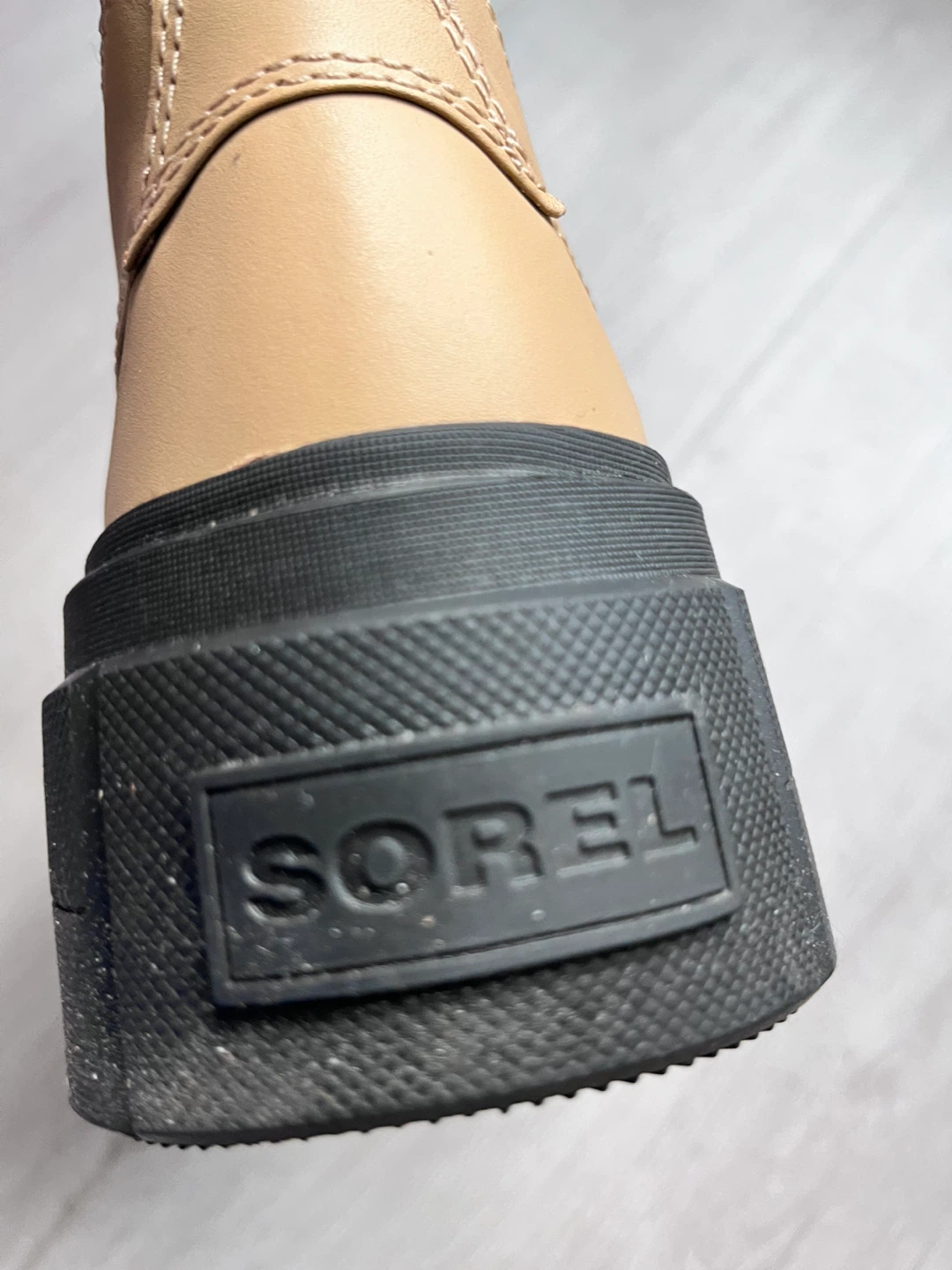 Brand New Sorel Women's Tan Leather Chelsea Boots - photo 2