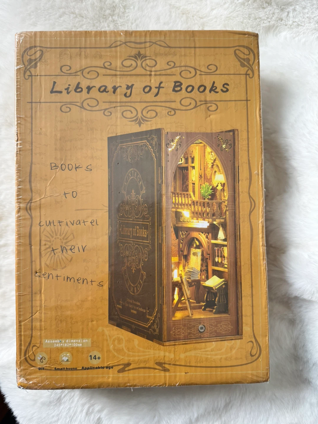 Library of Books Book Nook Diorama Kit. New!!