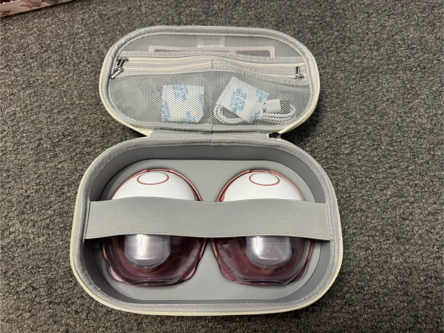 Momcozy Mobile Style Hands-Free Breast Pumps - photo 3