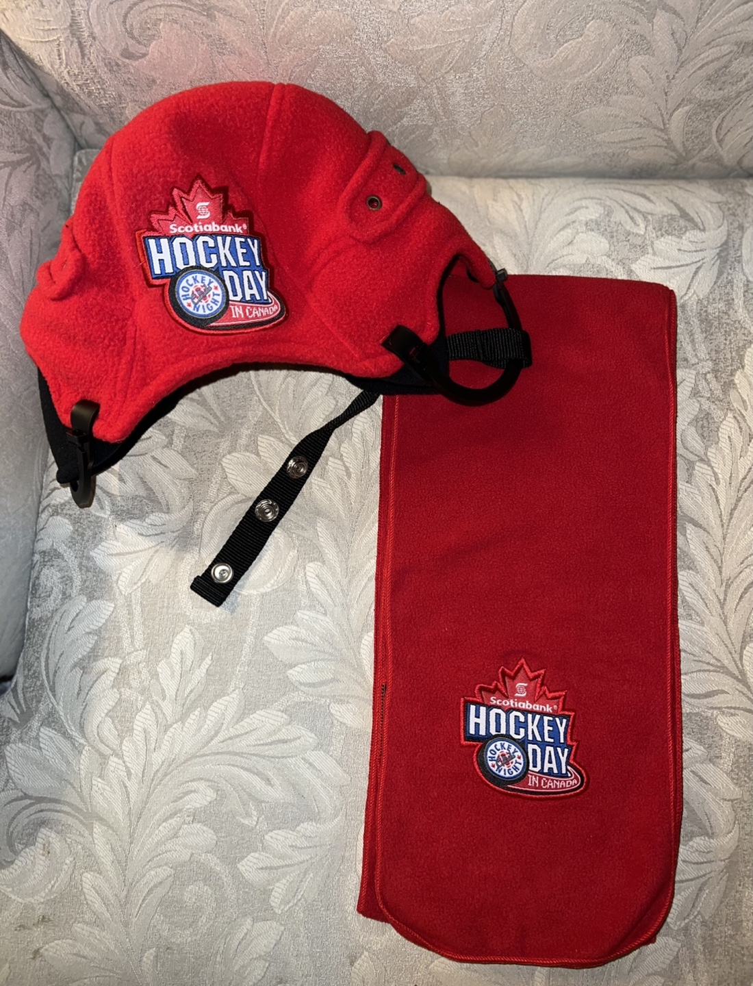New-Hat and Scarf Set