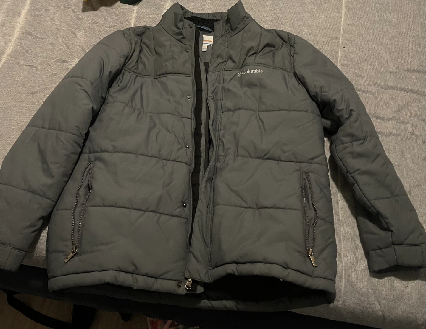 Columbia Ski/Snowboard Jacket - Men's Size L