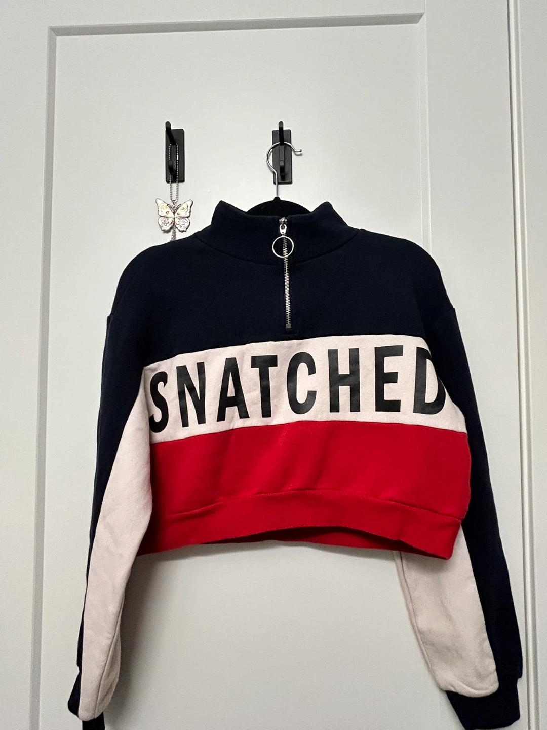 Cropped Pullover Sweatshirt