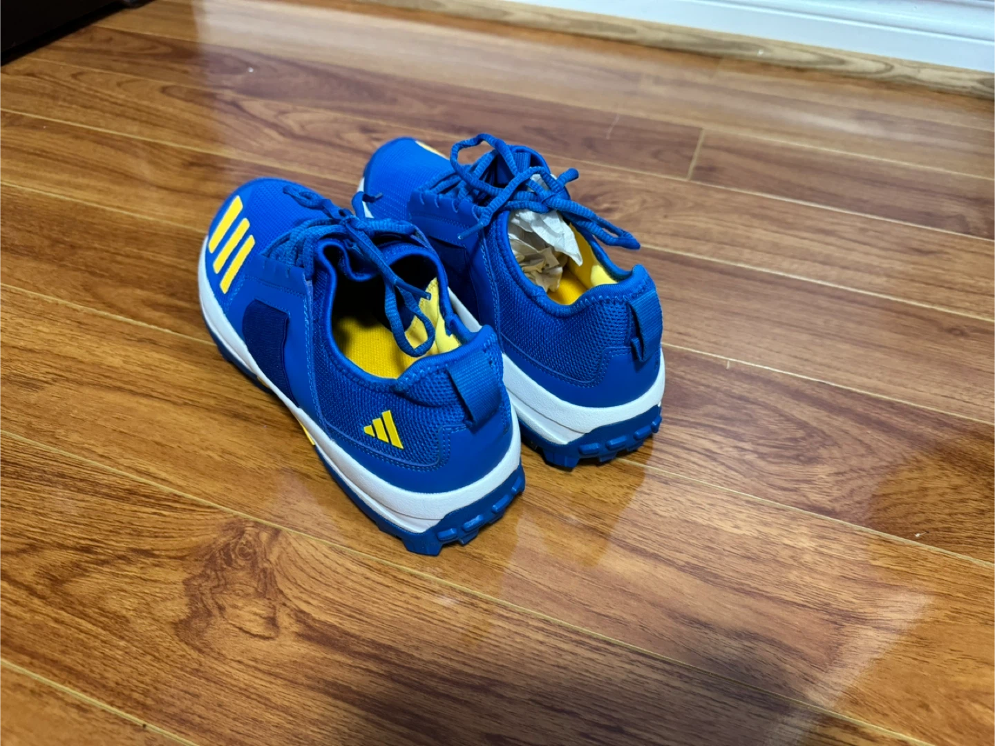 Adidas cricket shoes - photo 4