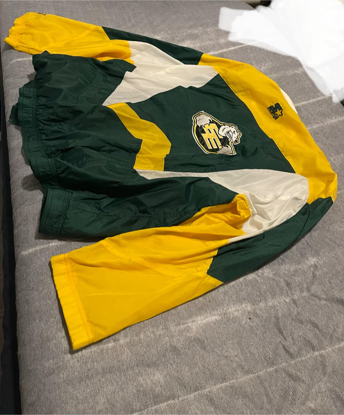 Starter Windbreaker CFL Eskimos Jacket XXL - photo 2