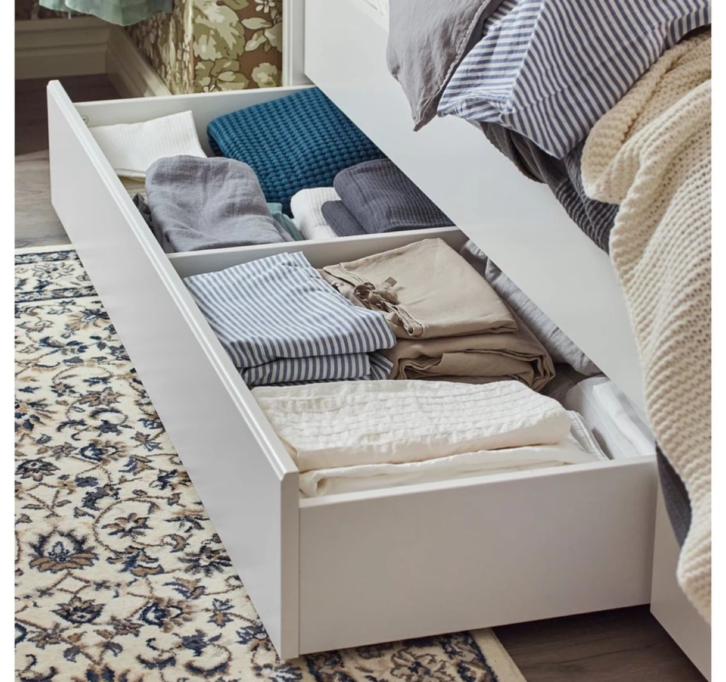 Ikea Songesand full/double bed frame with 4 storage boxes - photo 4