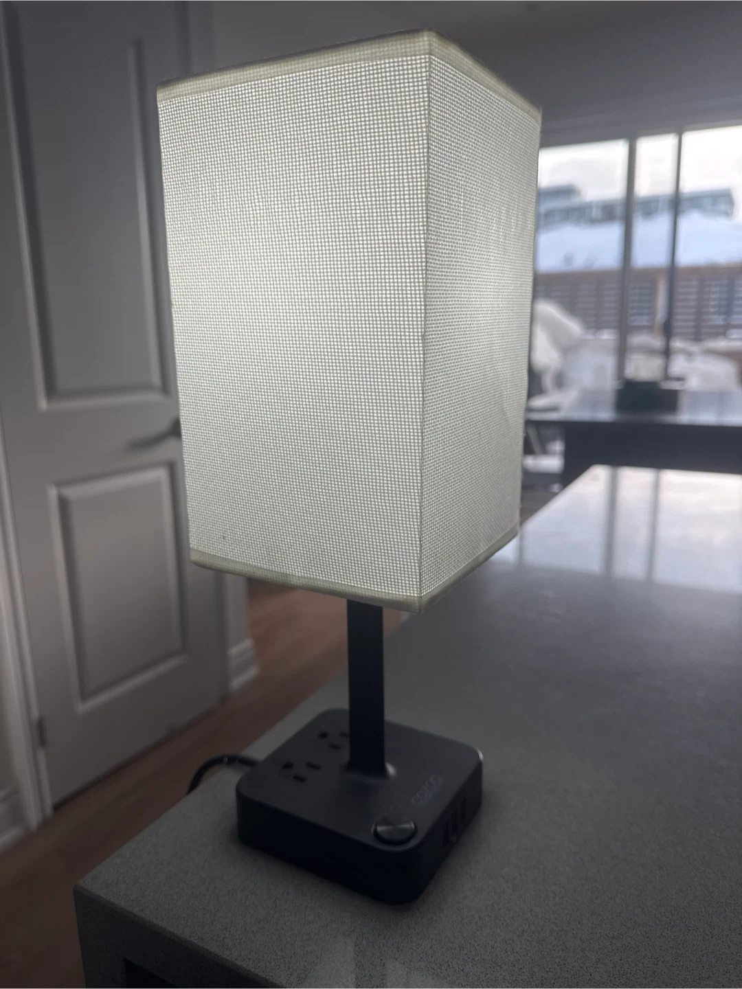 Cozzo Smart Lamp with 3-Port USB Charger