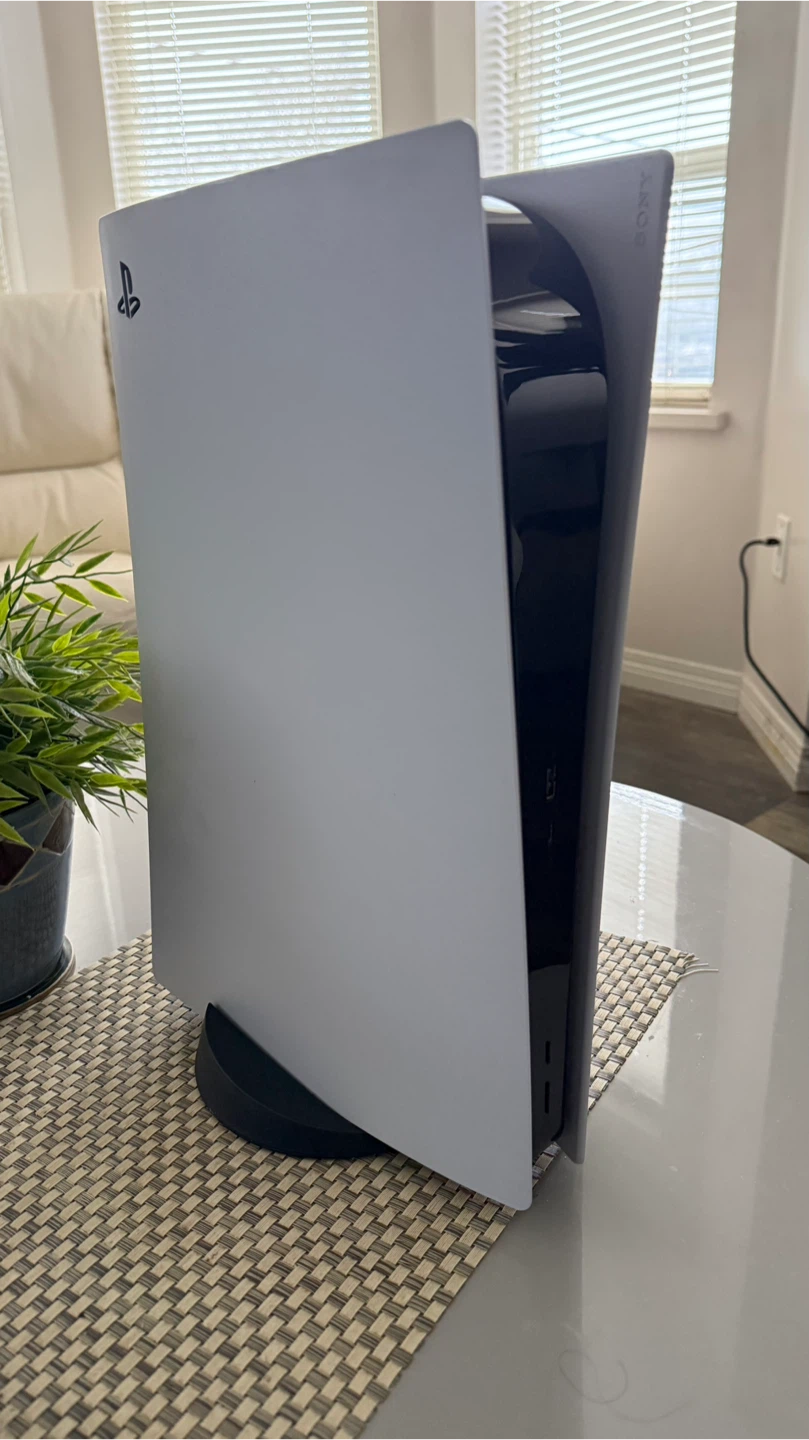 Sony PlayStation 5 Console - photo 3