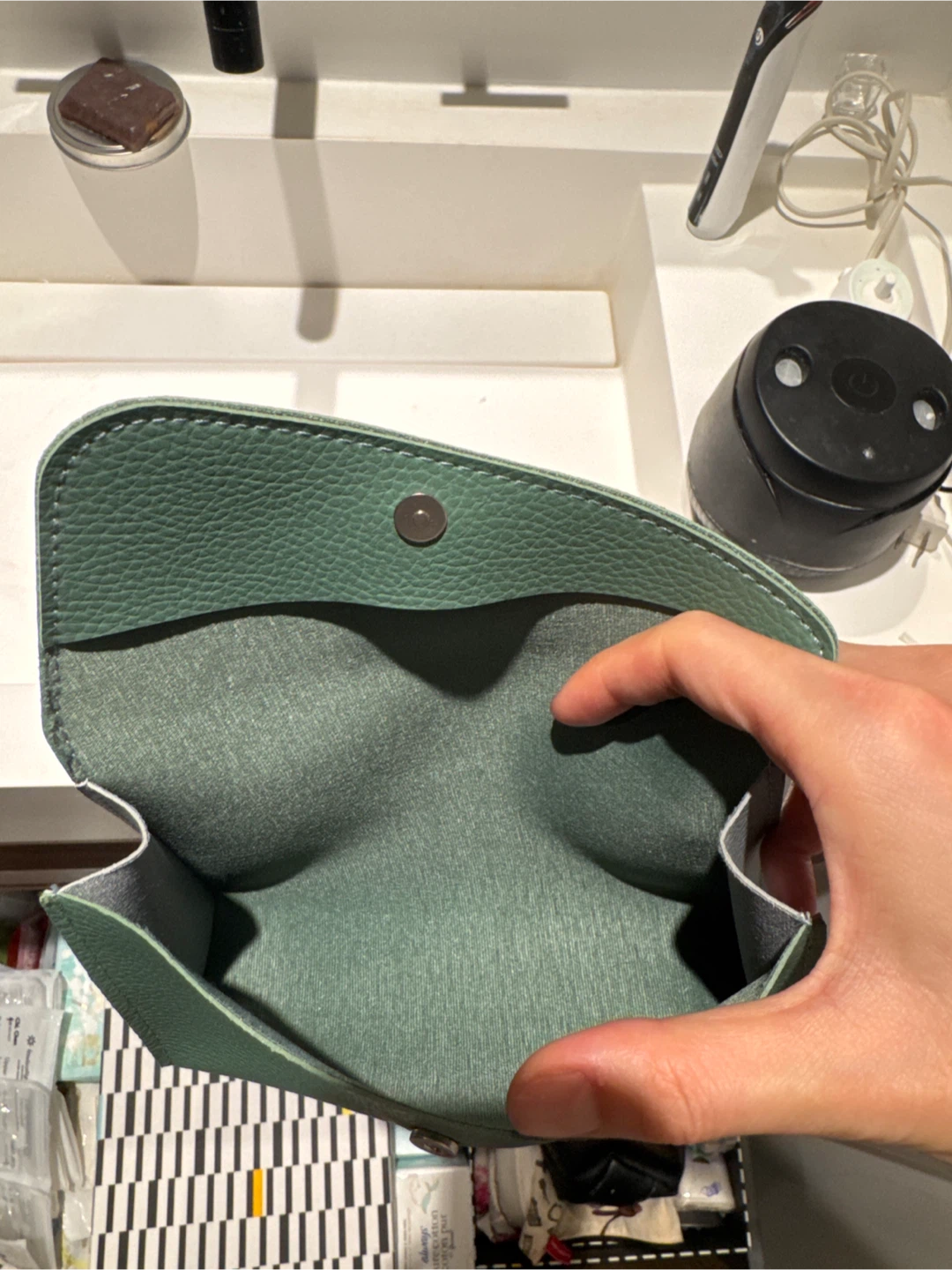Bamford Green Pebble Leather Pouch - photo 2