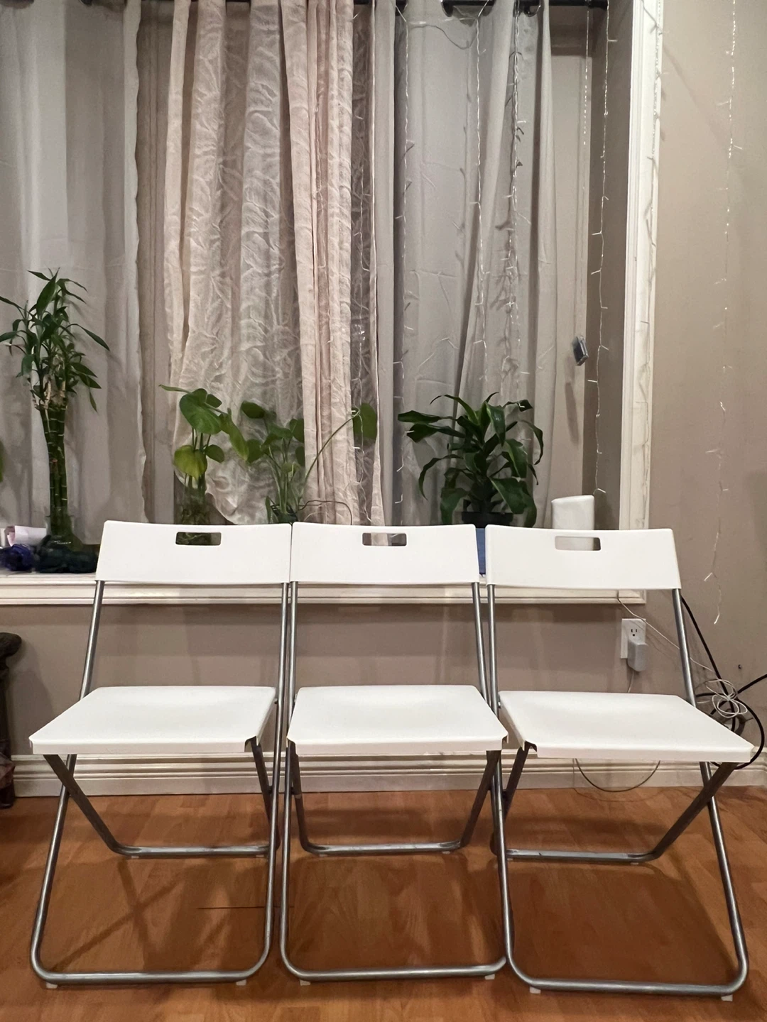 Set of 3 White Folding Chairs