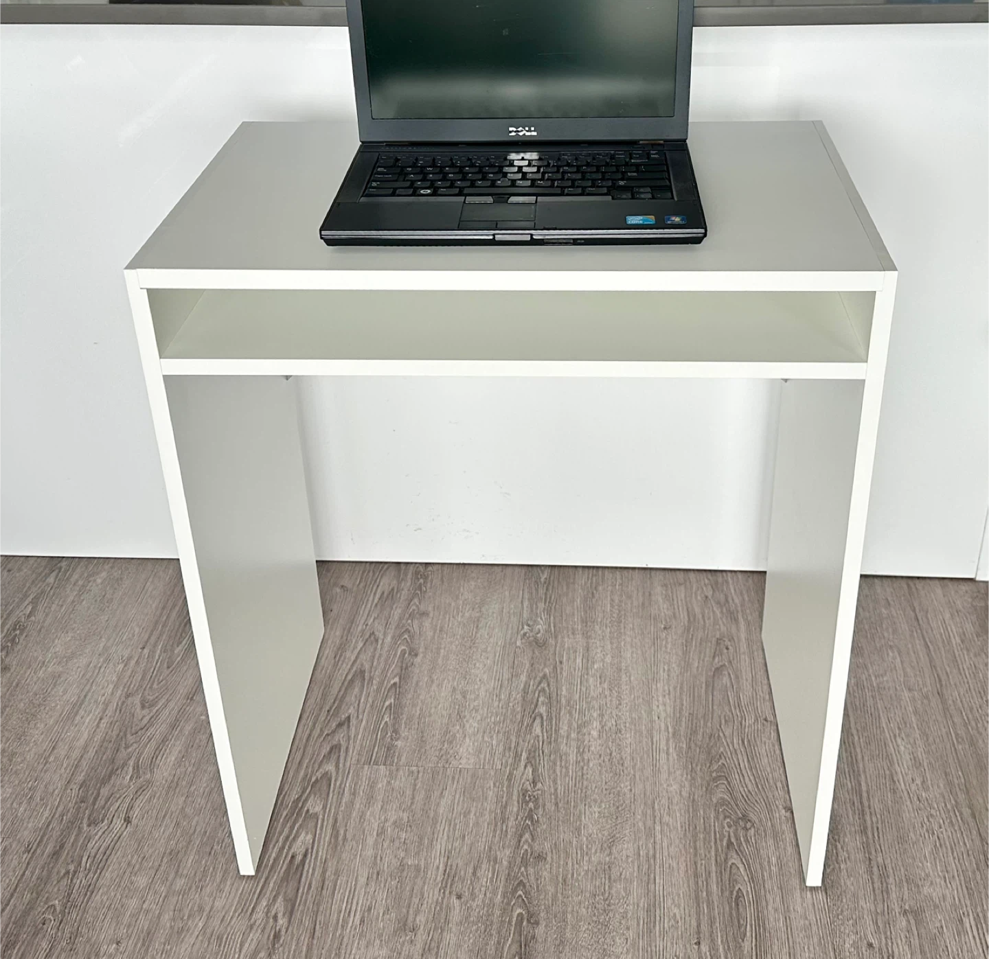 White Console Table with Shelf