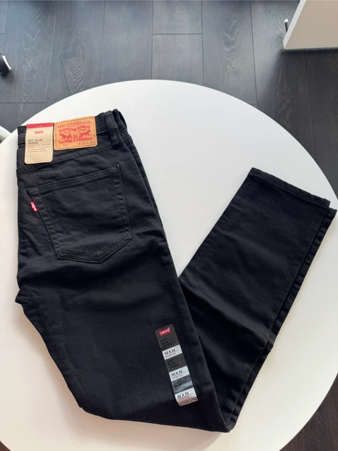 Brand new Levi's 512 Slim Taper Jeans Black W32 L32