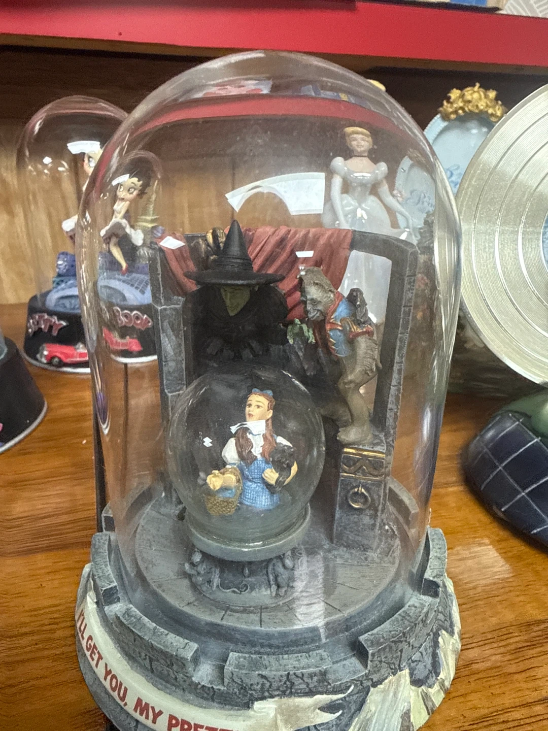 Wizard of Oz Snow Globe
