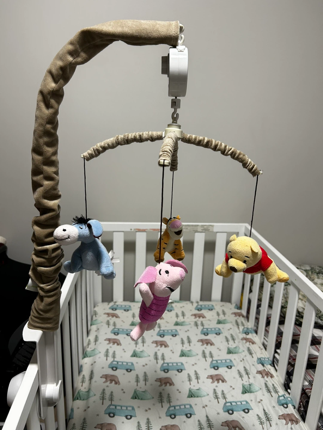 Winnie the Pooh and Friends Crib Mobile