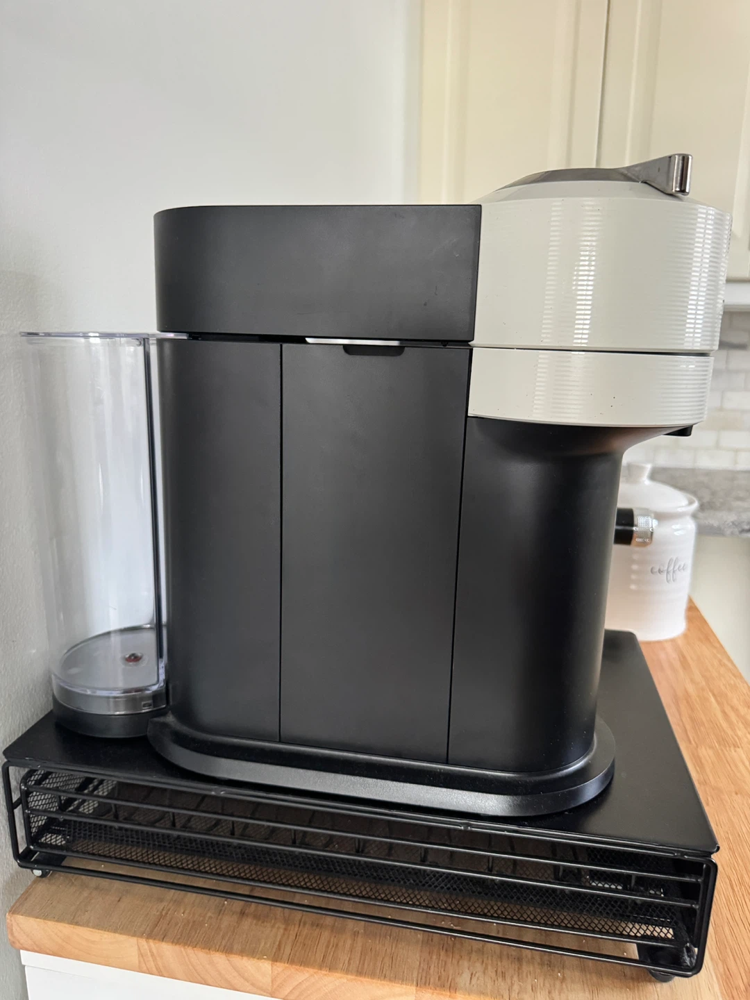 Nespresso Vertuo Coffee Machine - photo 3