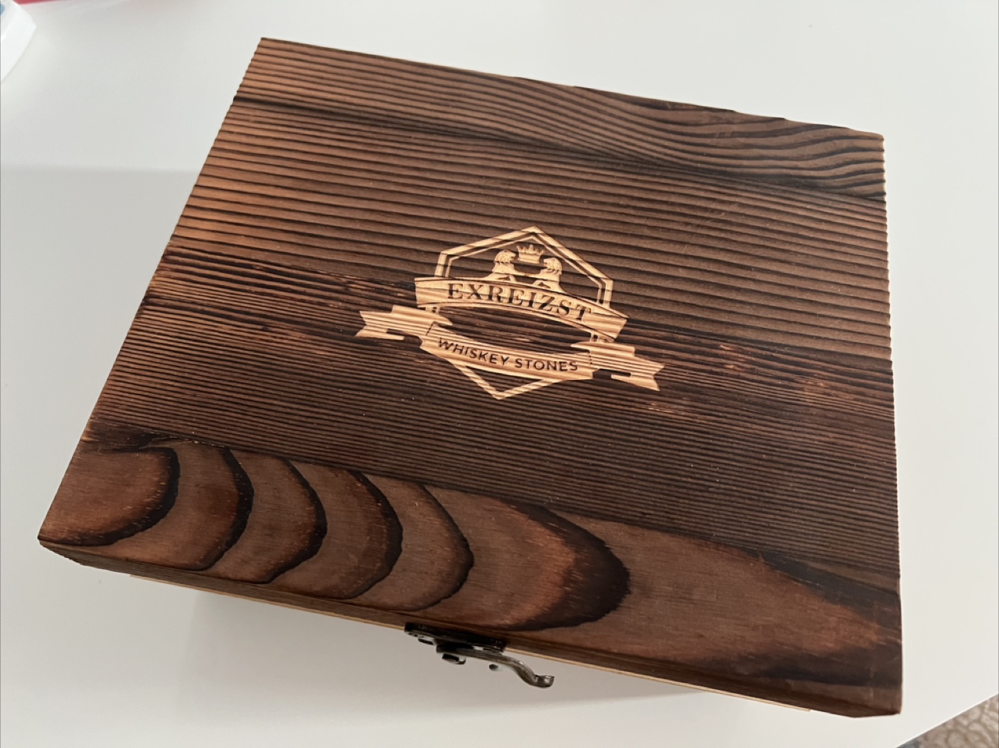 EXREIZST Whiskey Stones Gift Set with 2 Glasses