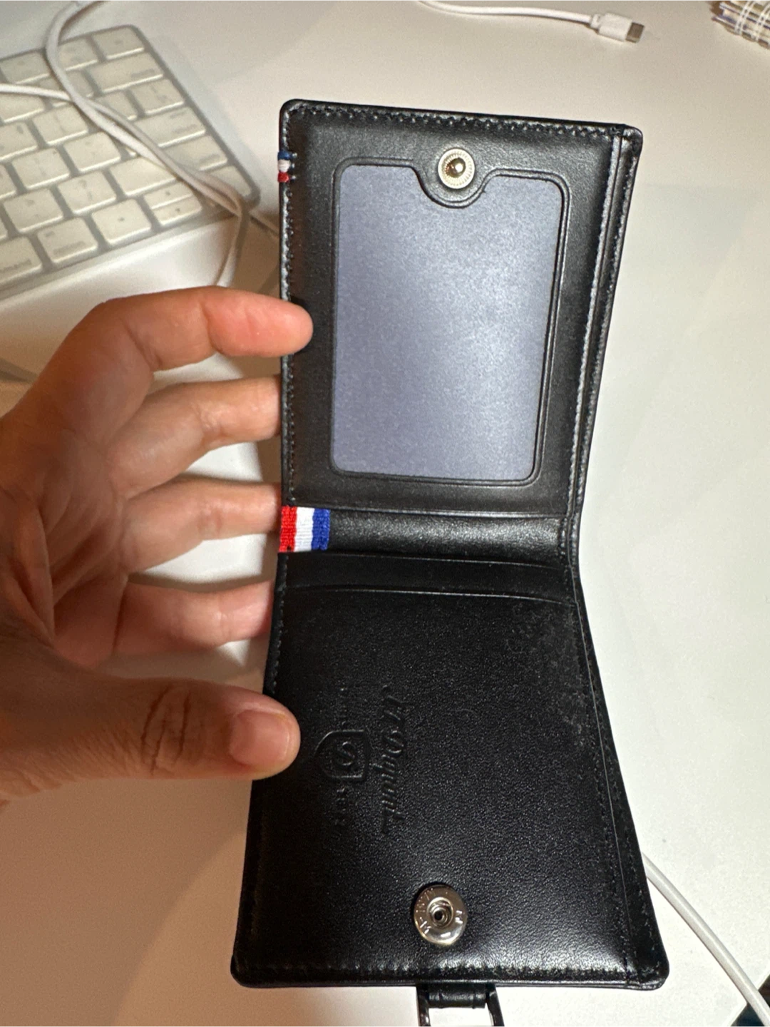(New) S.T. Dupont Black Leather Bi-fold Wallet - photo 2