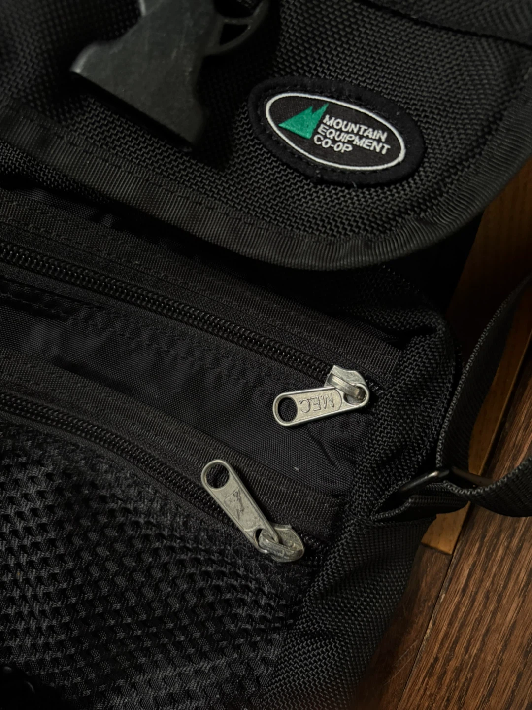 Vintage MEC Mountain Equipment Co-op crossbody bag - photo 5