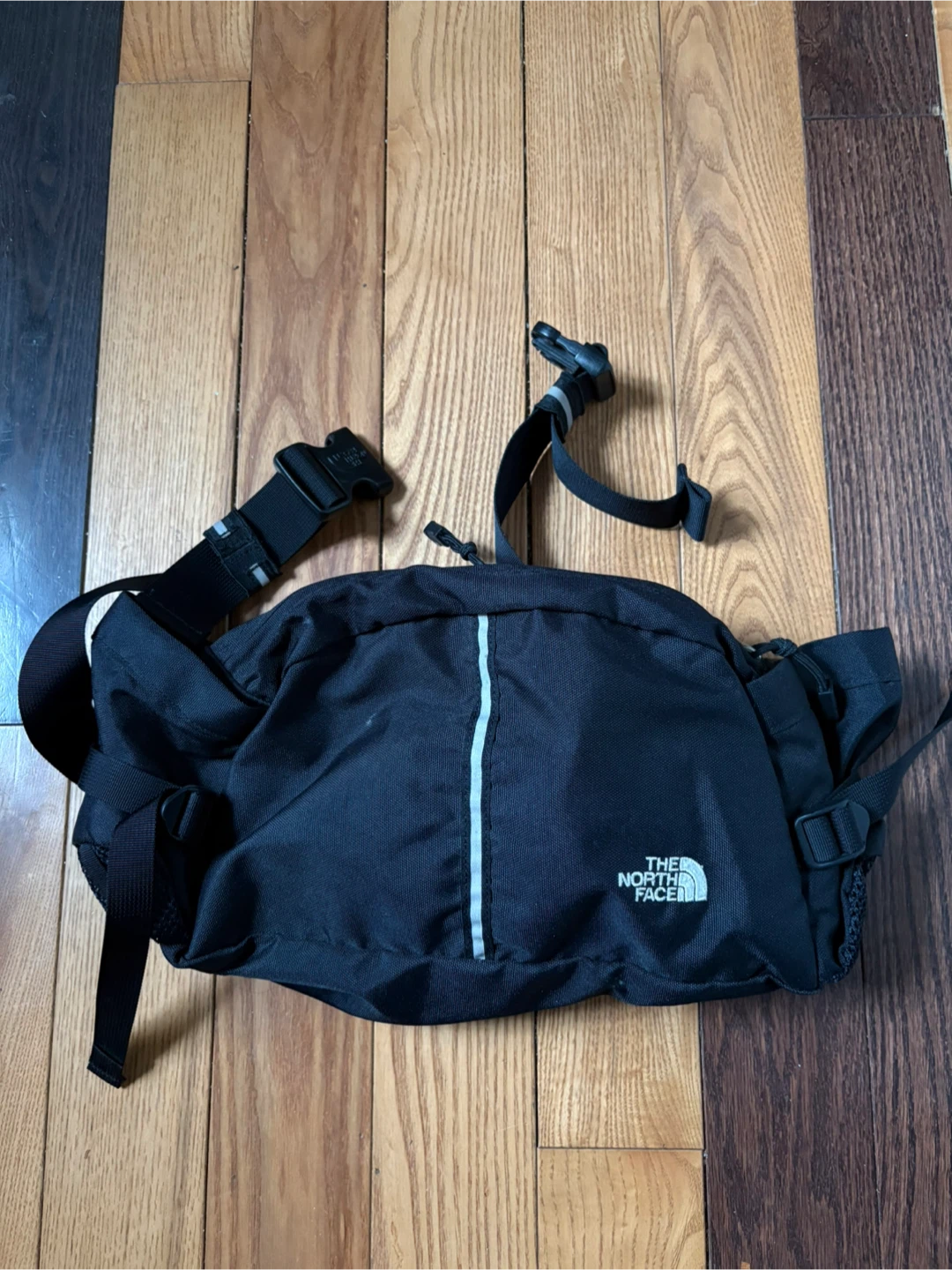 The North Face TNF belt bag crossbody pack acg mec - photo 3