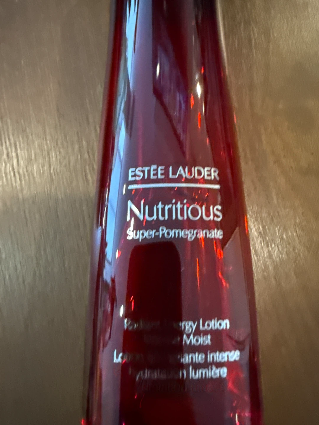 Estée Lauder Nutritious Super-Pomegranate Energy Lotion