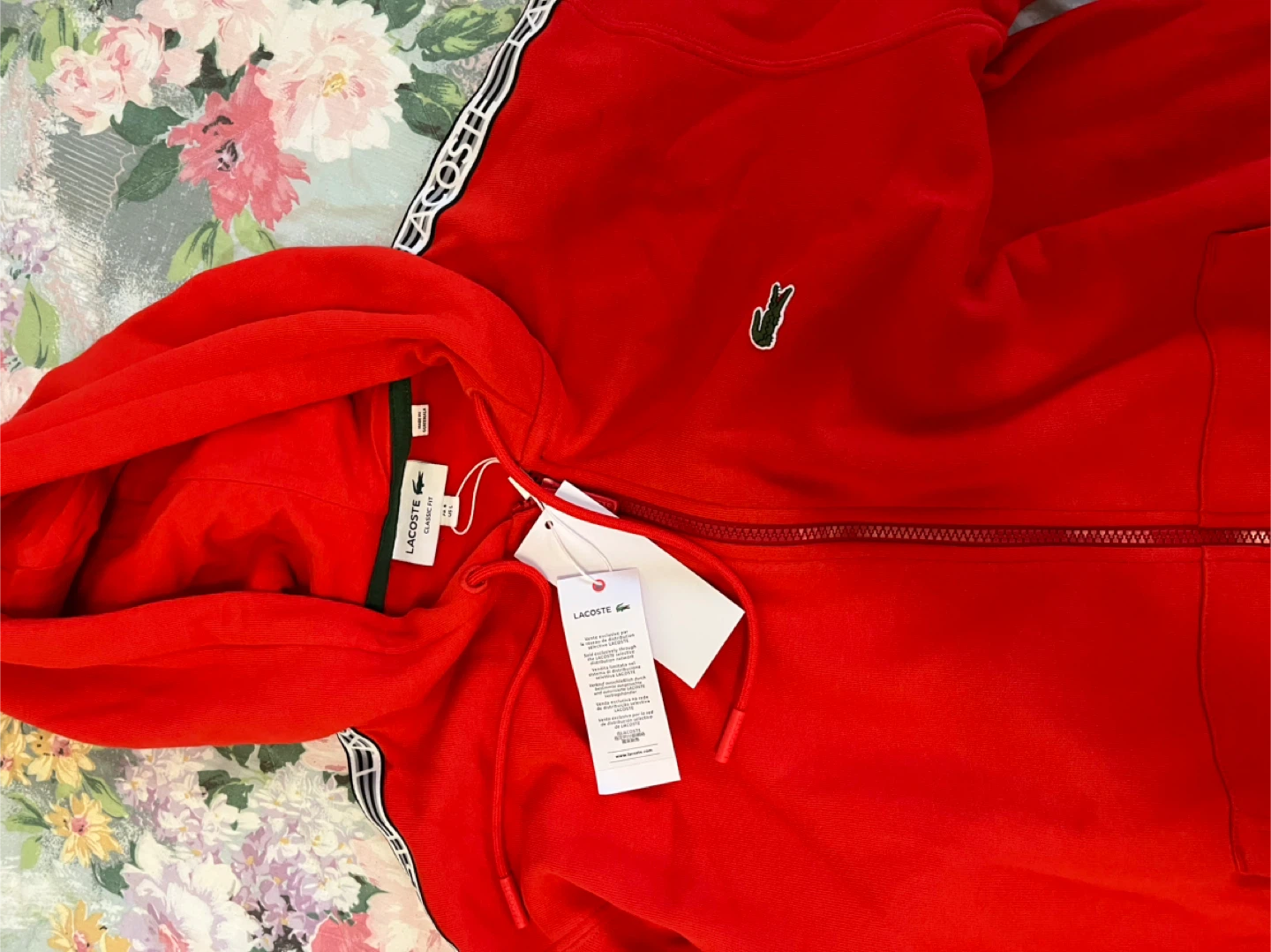 Lacoste Red Tracksuit - Hoodie and Pants - photo 3