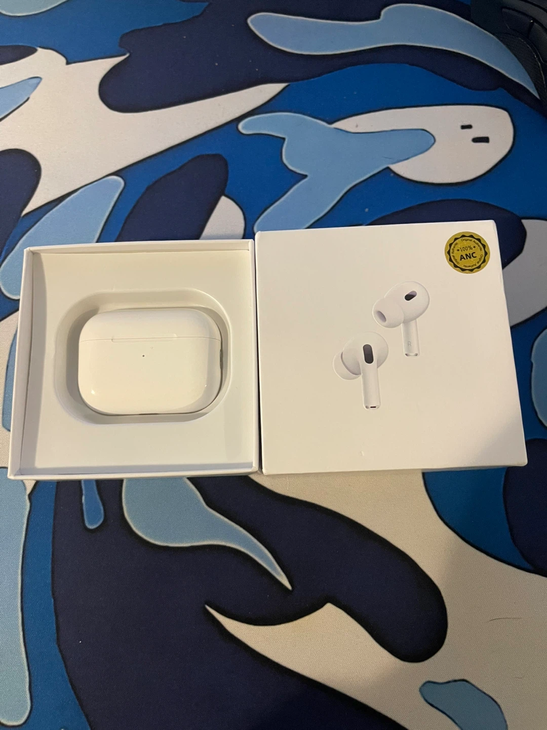 Apple AirPods Pro (2nd generation) with MagSafe Charging Case - photo 4